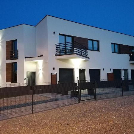 Apartamenty Na Ceglanej オシフィエンチム エクステリア 写真