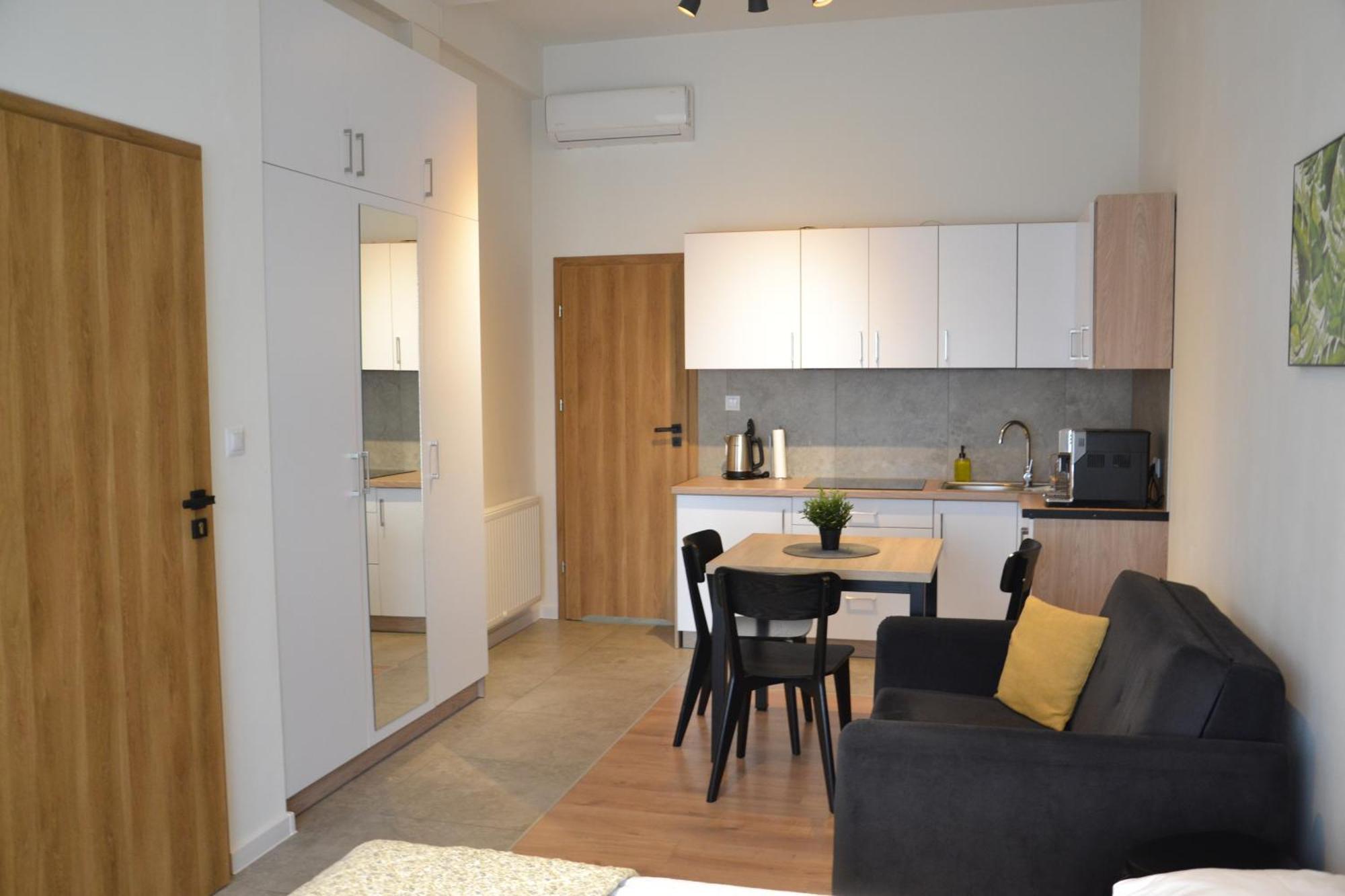 Apartamenty Na Ceglanej オシフィエンチム エクステリア 写真