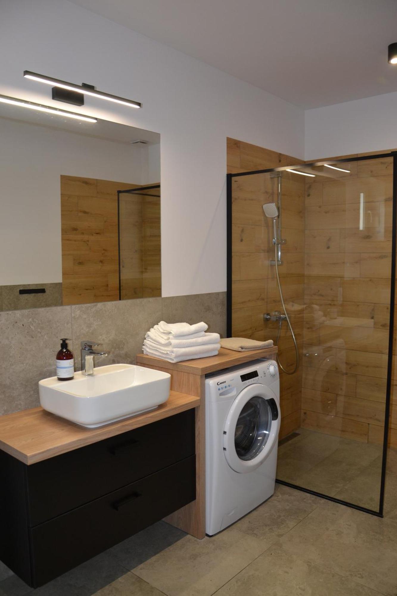 Apartamenty Na Ceglanej オシフィエンチム エクステリア 写真